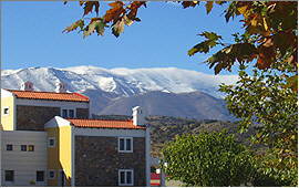 Anogia: Hotel Delina and Ida mountains